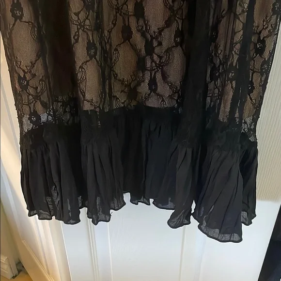 Commense Black and Cream Sleeveless Sheath Maxi Dress - Picture 4 of 6